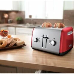 KitchenAid 4-Slice Toaster With Illuminated Buttons In Empire Red -KitchenAid 52fc85d5 d2a6 4761 8a15 305cee550f0d