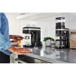 KitchenAid 47 Oz Semi-Automatic Espresso Machine In Onyx Black -KitchenAid 61461554 18