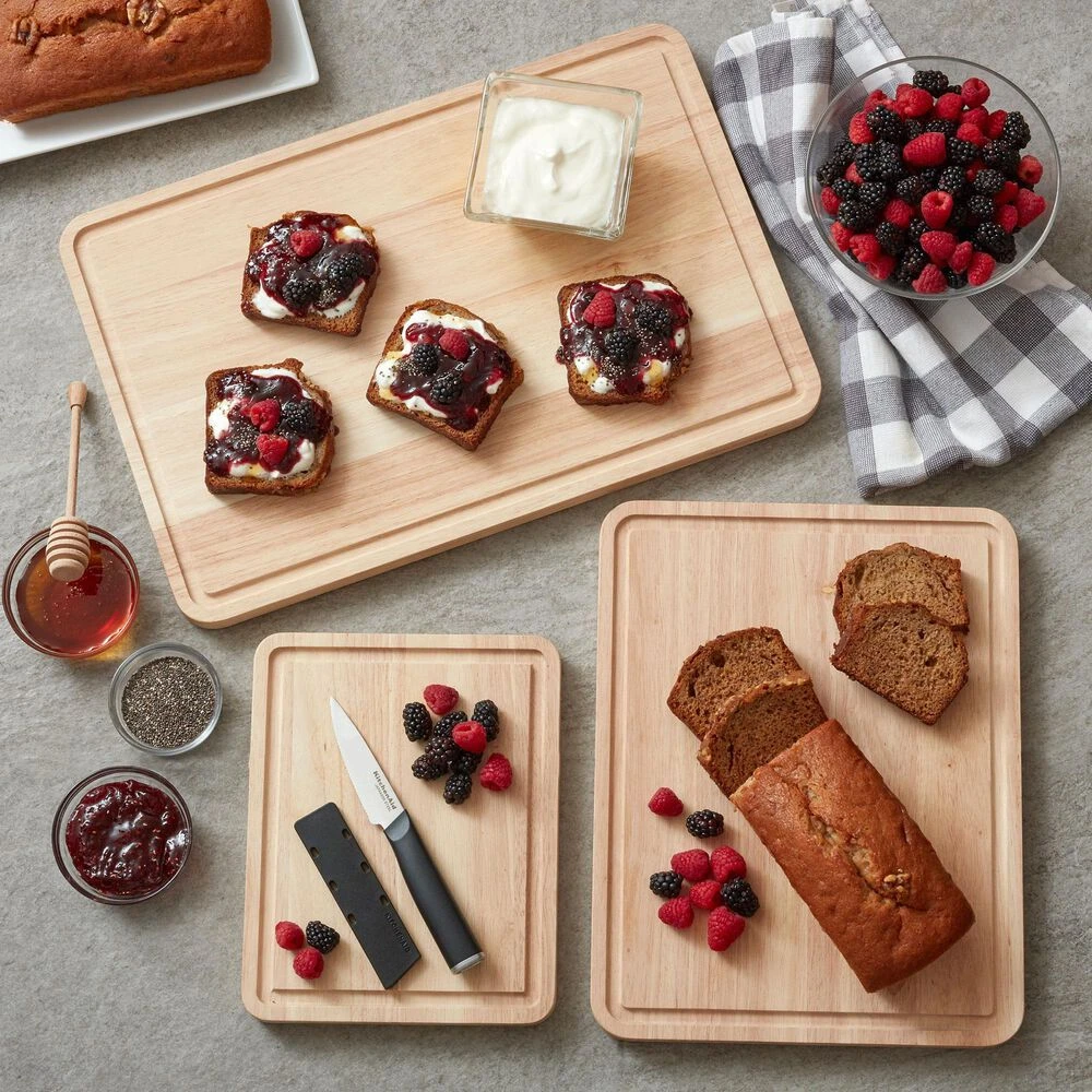 KitchenAid Gadgets KitchenAid RbbrWood 11x14in Board 4 KitchenAid Gadgets KitchenAid RbbrWood 11x14in Board - Image 2