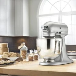 KitchenAid Artisan Series 325-Watt Tilt-Back Head Stand Mixer In Contour Silver 7 KitchenAid Artisan Series 325-Watt Tilt-Back Head Stand Mixer In Contour Silver -KitchenAid f0a6fc6b 75b7 4ddb 9585 25cca6768002