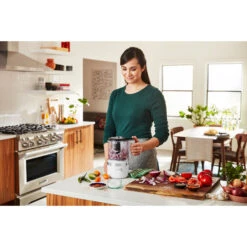 KitchenAid Cordless 5-Cup Food Chopper With Multi-Purpose Blade And Whisk Accessory In White -KitchenAid kfcb519wh 3